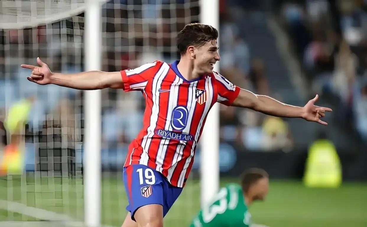 包含塞尔塔击败对手，德拉奥赞创造制胜机会的词条